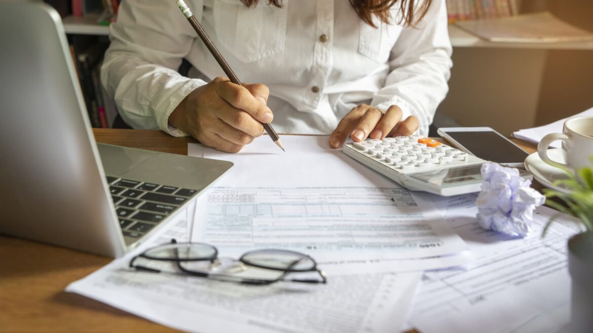 The-second-quarter-estimated-tax-deadline-for-2025-is-June-16.jpeg